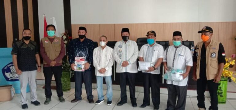 Pemerintah Aceh Salurkan 12 Ribu Masker untuk Siswa Gayo Lues