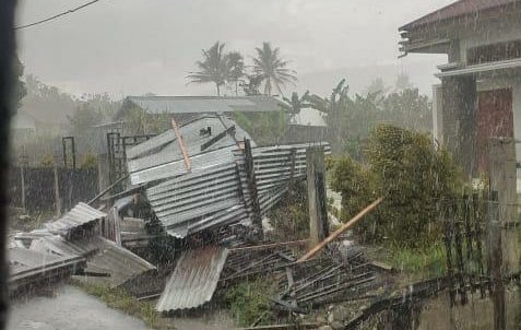 Dua Rumah Rusak Akibat Angin Puting Beliung