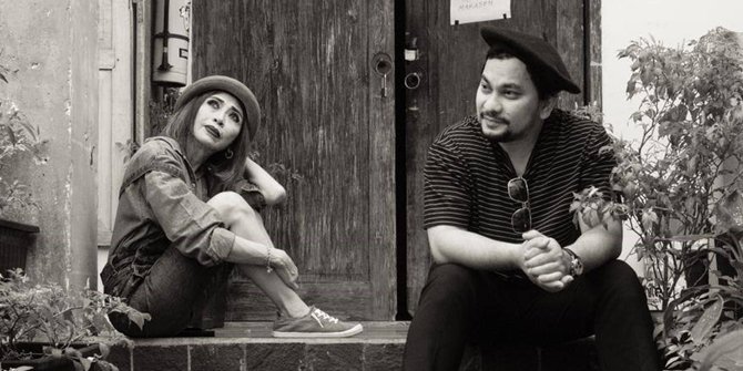 Trie Utami dan Tompi –Istimewa via kapanlagi