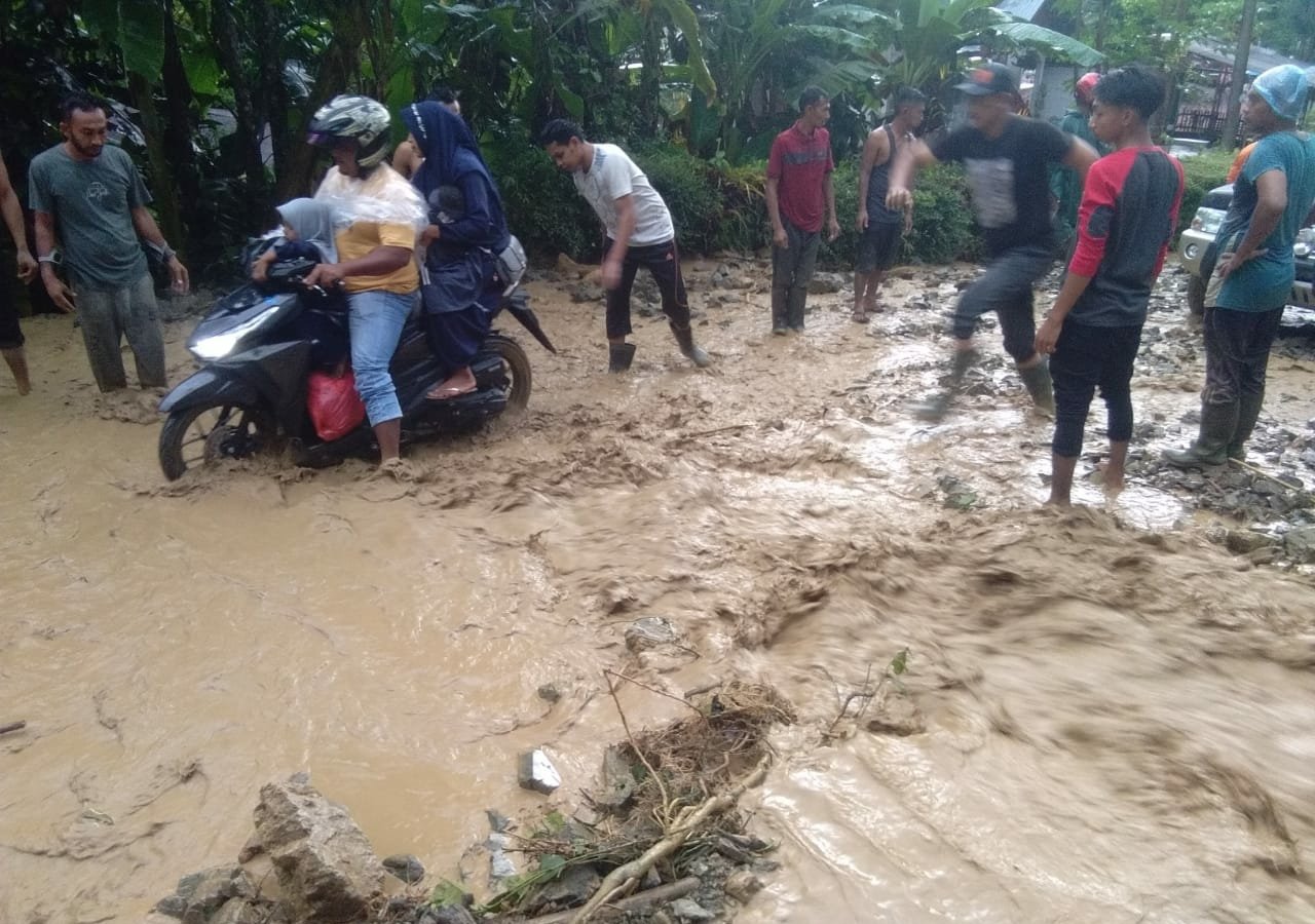 Banjir Rendam Tangse
