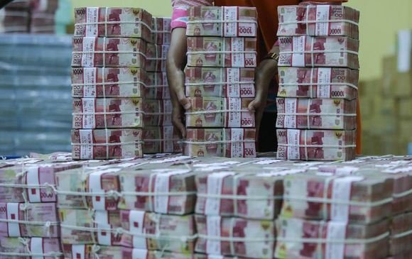 Ilustrasi uang banyak foto Cnnindonesia