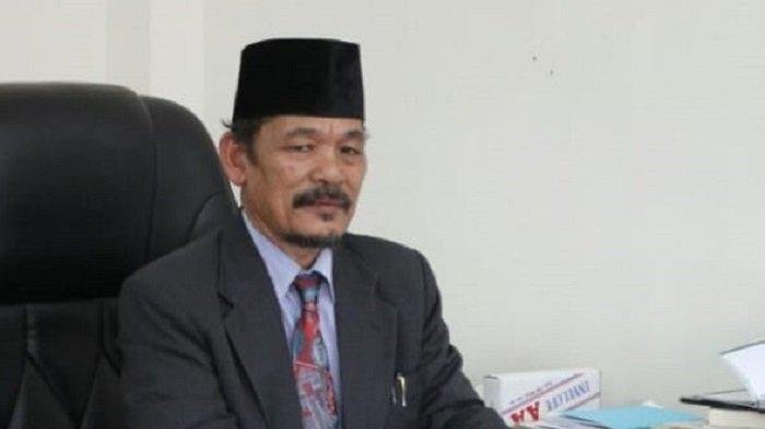 Pakar Tasawuf UIN Ar Raniry Dr Damanhuri Basyir–ist via serambi