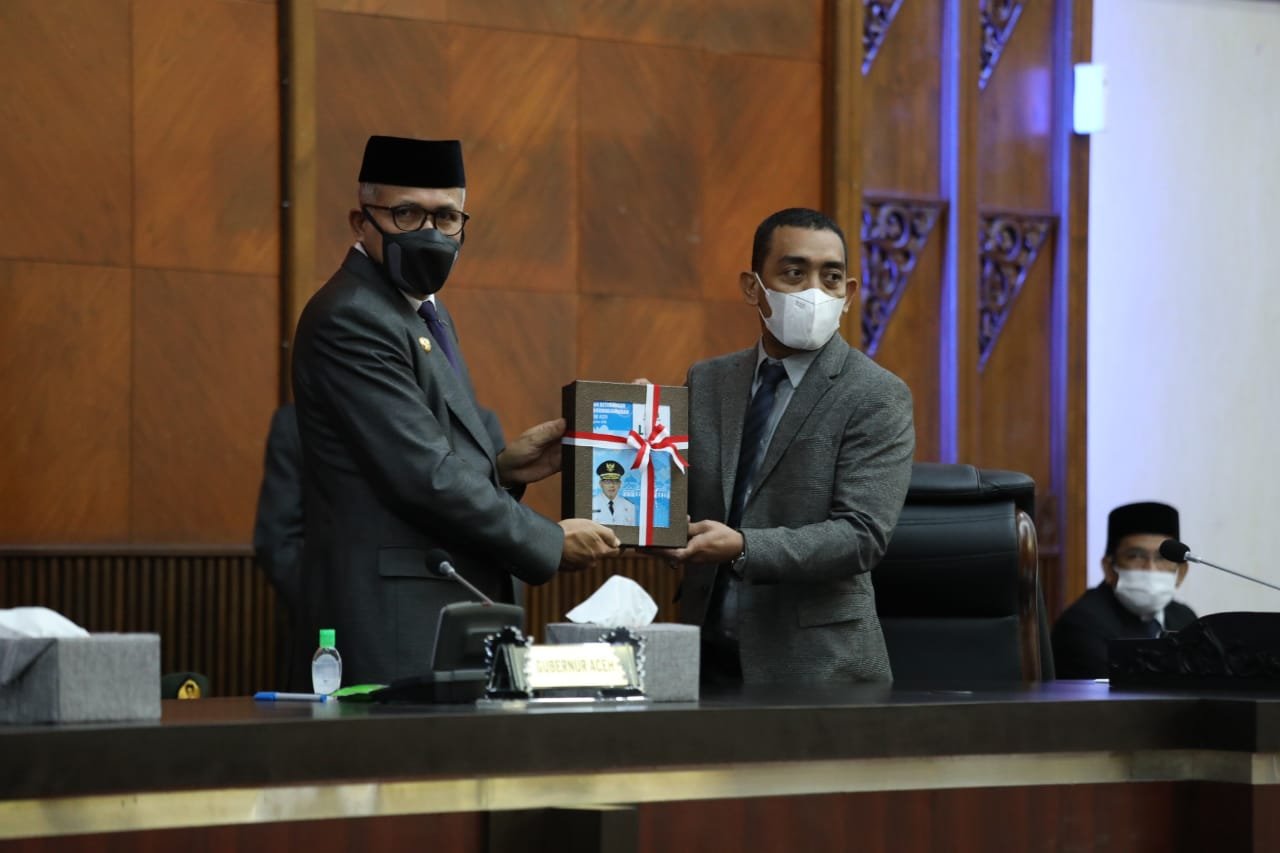 Gubernur sampaikan LKPJ 2020