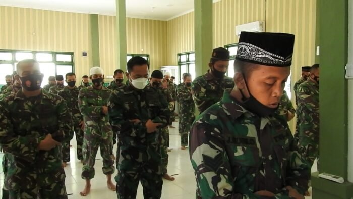 Shalat ghaib untuk prajurit KRI Nanggala