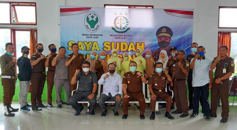 Kejari Galus vaksinasi