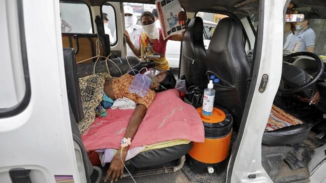 Ilustrasi situasi Covid-19 di India—Reuters-Amit Dave