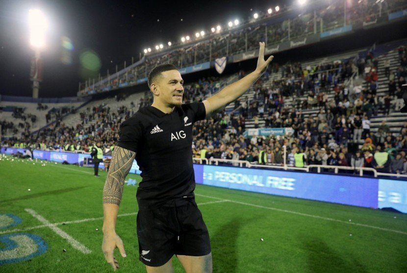 sonny-bill-williams—- EPA-JUAN IGNACIO RONCORONI