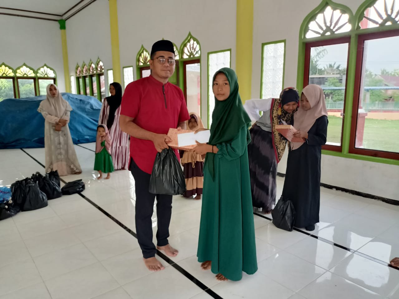 Pemuda Lancok-Lancok santunan