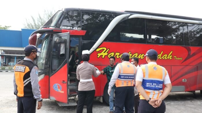 Penyekatan di perbatasan Aceh – Sumut 18 Mei 2021-ist