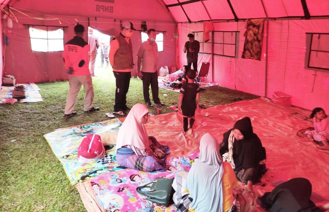 Diduga Terpapar Gas, Begini Penanganan Terhadap Warga yang Mengungsi