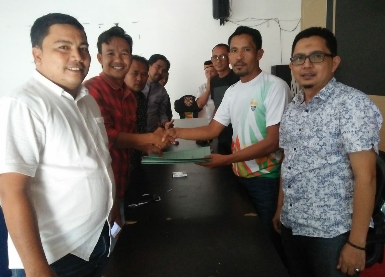 Amin Tujung mendaftar PSSI GL
