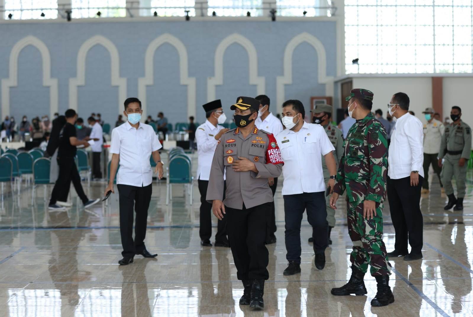 Vaksinasi massal di BCH