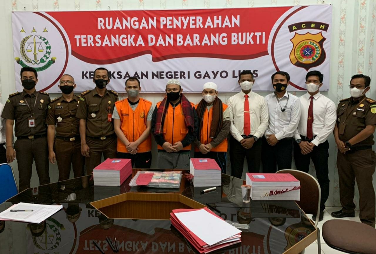 Penyerahan tsk uang makan hafiz