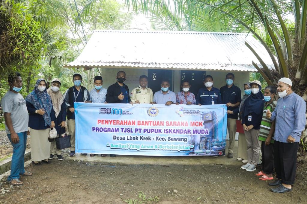 PIM bantu MCK Lhok Krek