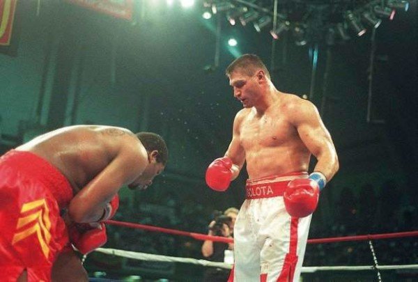 Andrew-Golota-vs.-Riddick-Bowe-Getty-Images