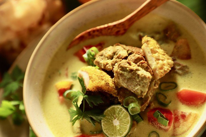 Soto kuning bogor-iStock