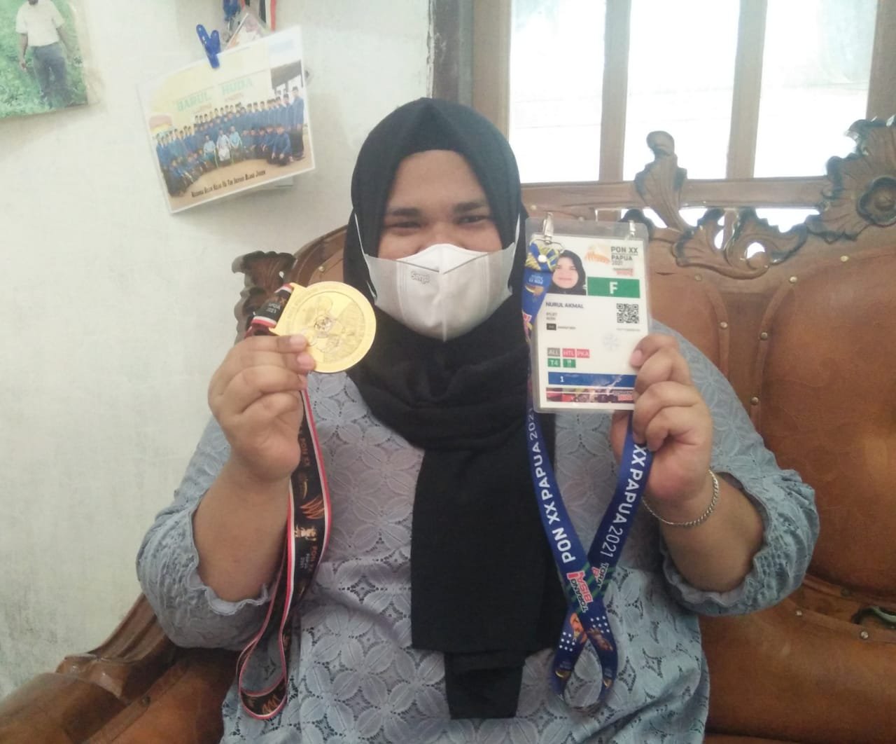 Nurul Akmal angkat besi1