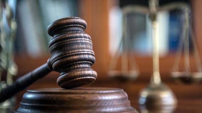 Ilustrasi pengadilan foto iStockphoto