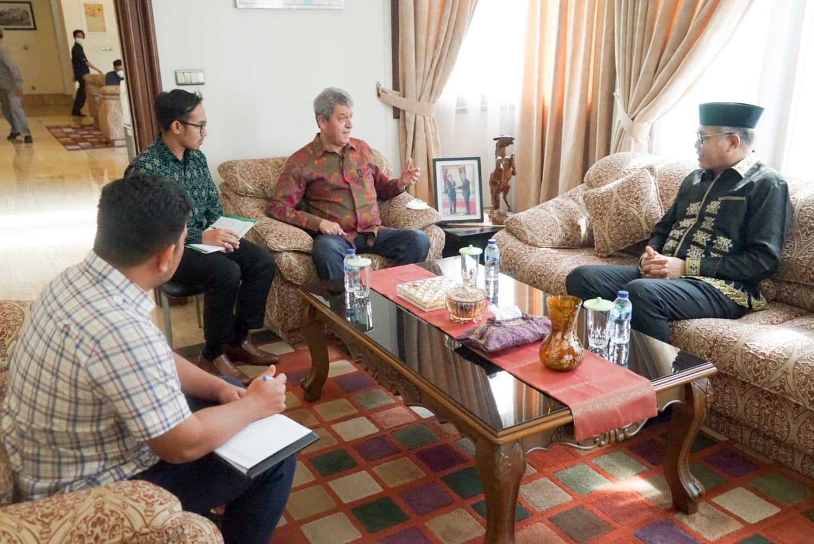 Gubernur Nova dan Dubes Palestina