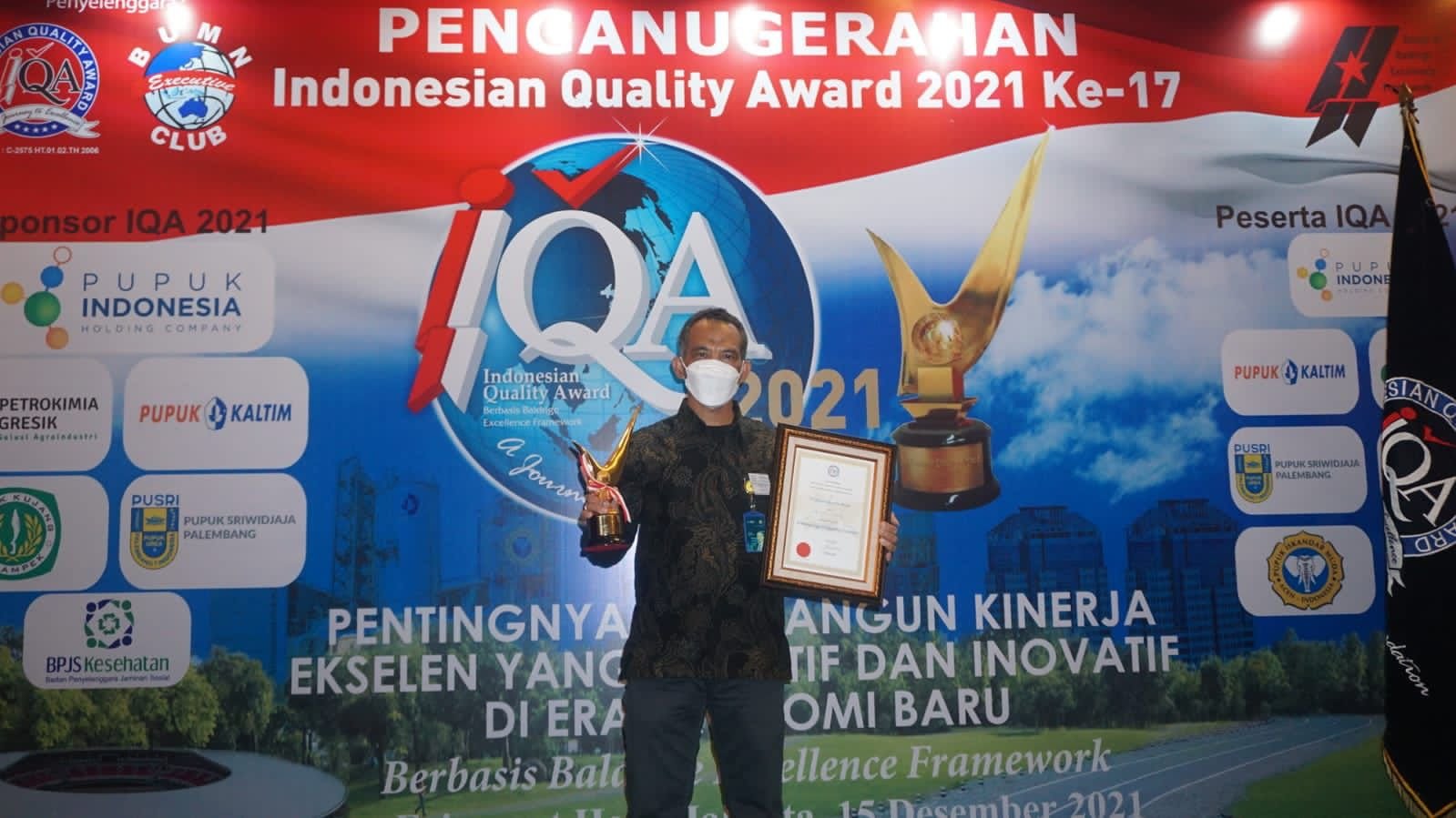 PIM Penghargaan Emerging Industry Leader