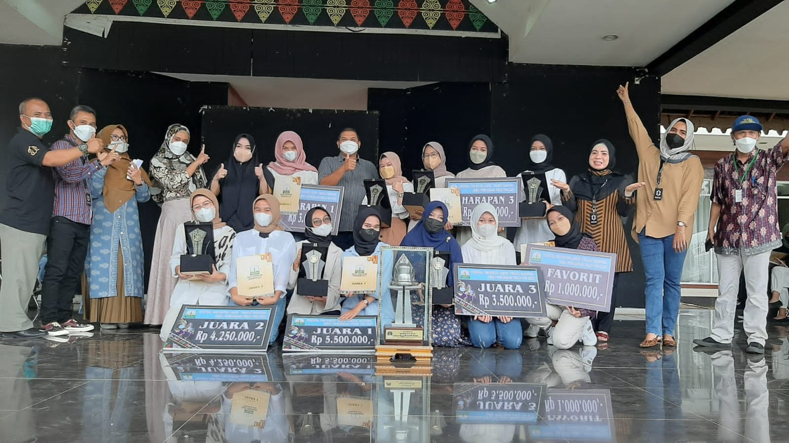 SMAN 9 Tangsel dan SMPN 19 Jakarta Selatan Juara Festival Tari Ratoh Jaroe