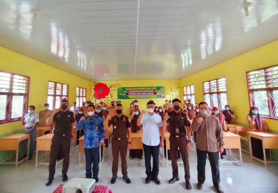 Jaksa Masuk Sekolah L