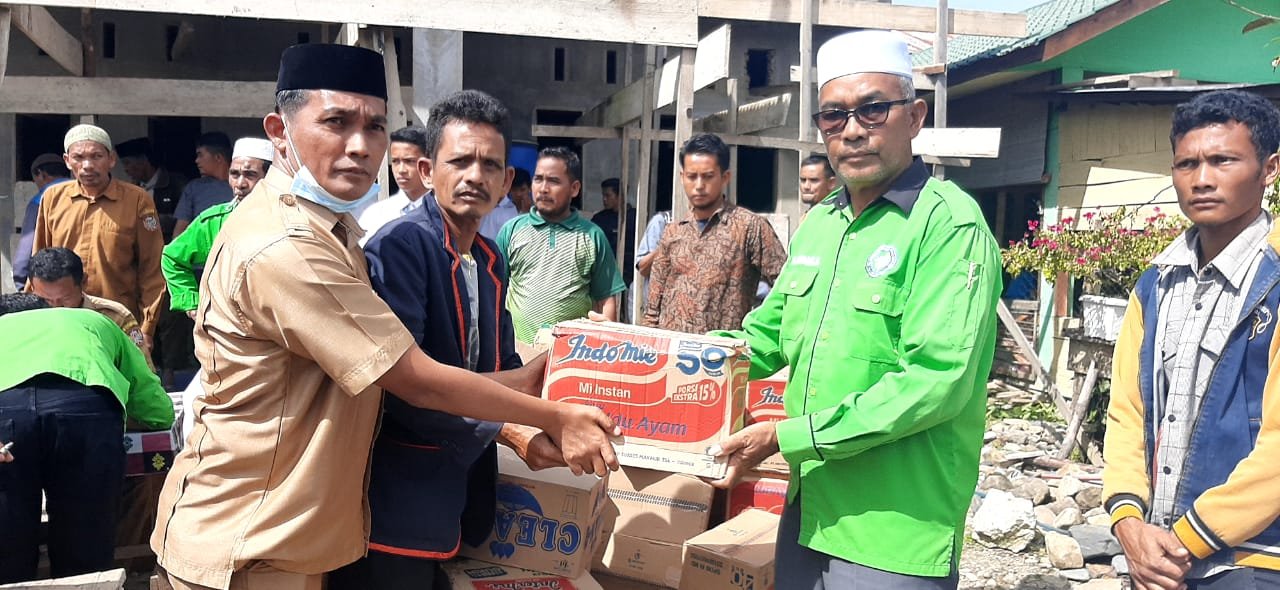 PT Kencana bantu korban kebakaran