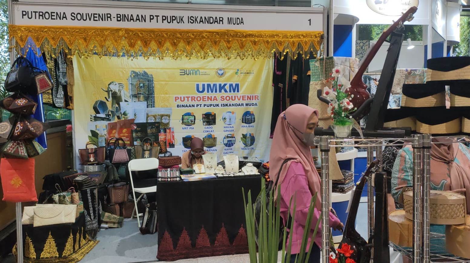 Stan UMKM binaan PIM