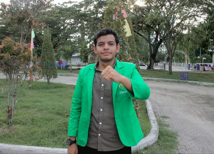 Aris Munandar BEM FH Unimal