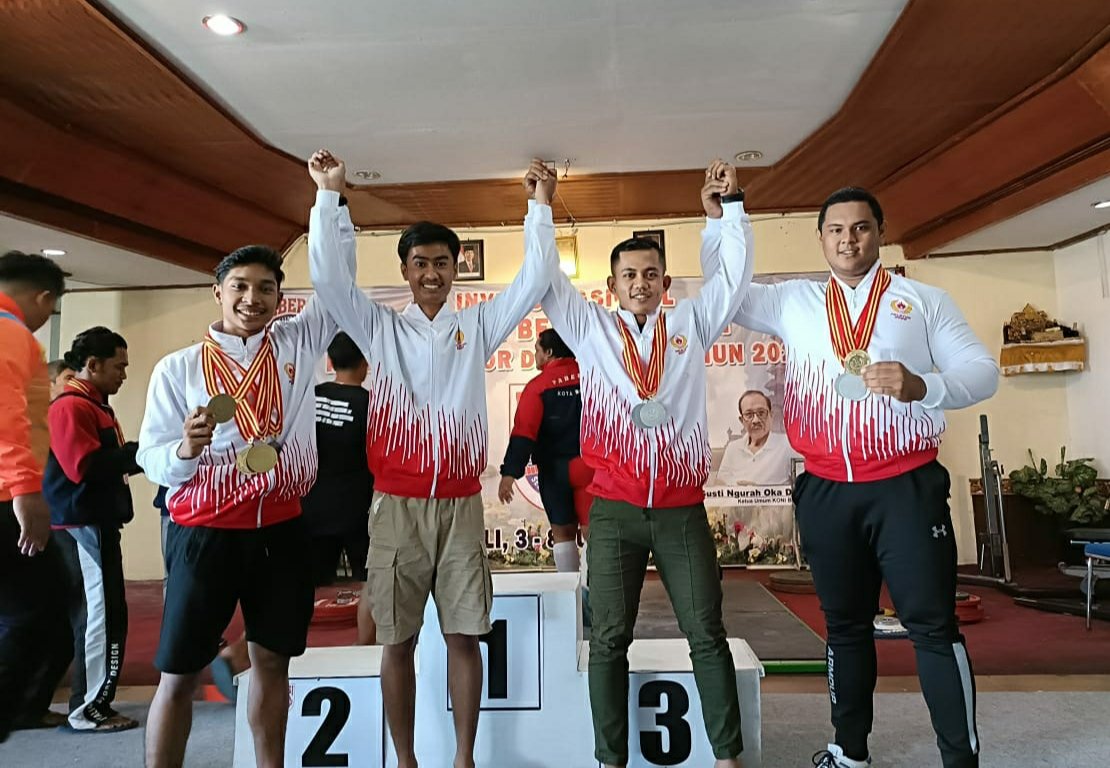 Atlet Angkat Berat Aceh