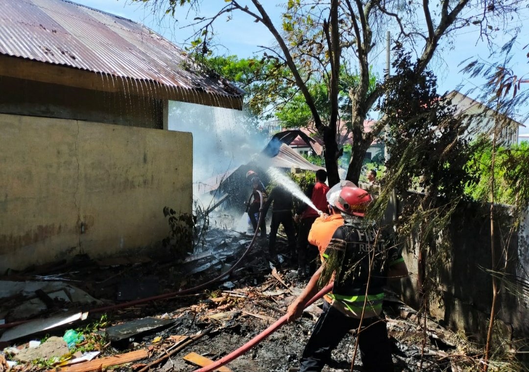 Gudang arsip e Pidie