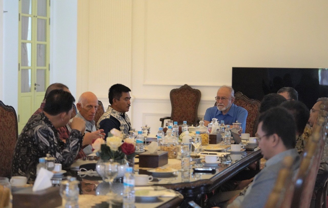 Wali Nanggroe bahas PT KKA