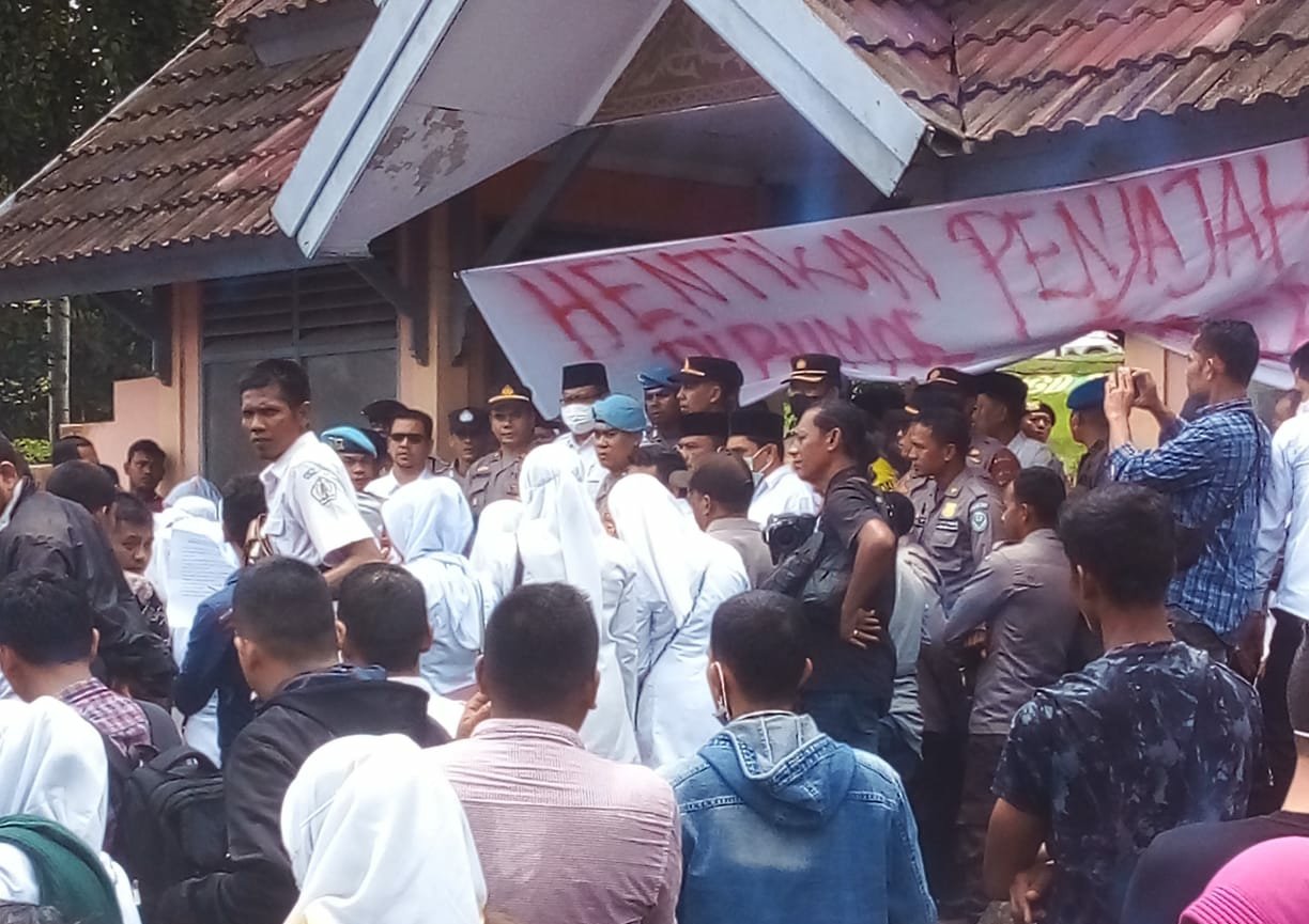 Aksi tenaga sukarela RSUCM