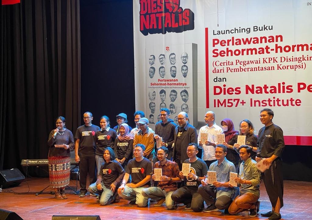 Peluncuran Buku Perlawanan Sehormat-hormatnya