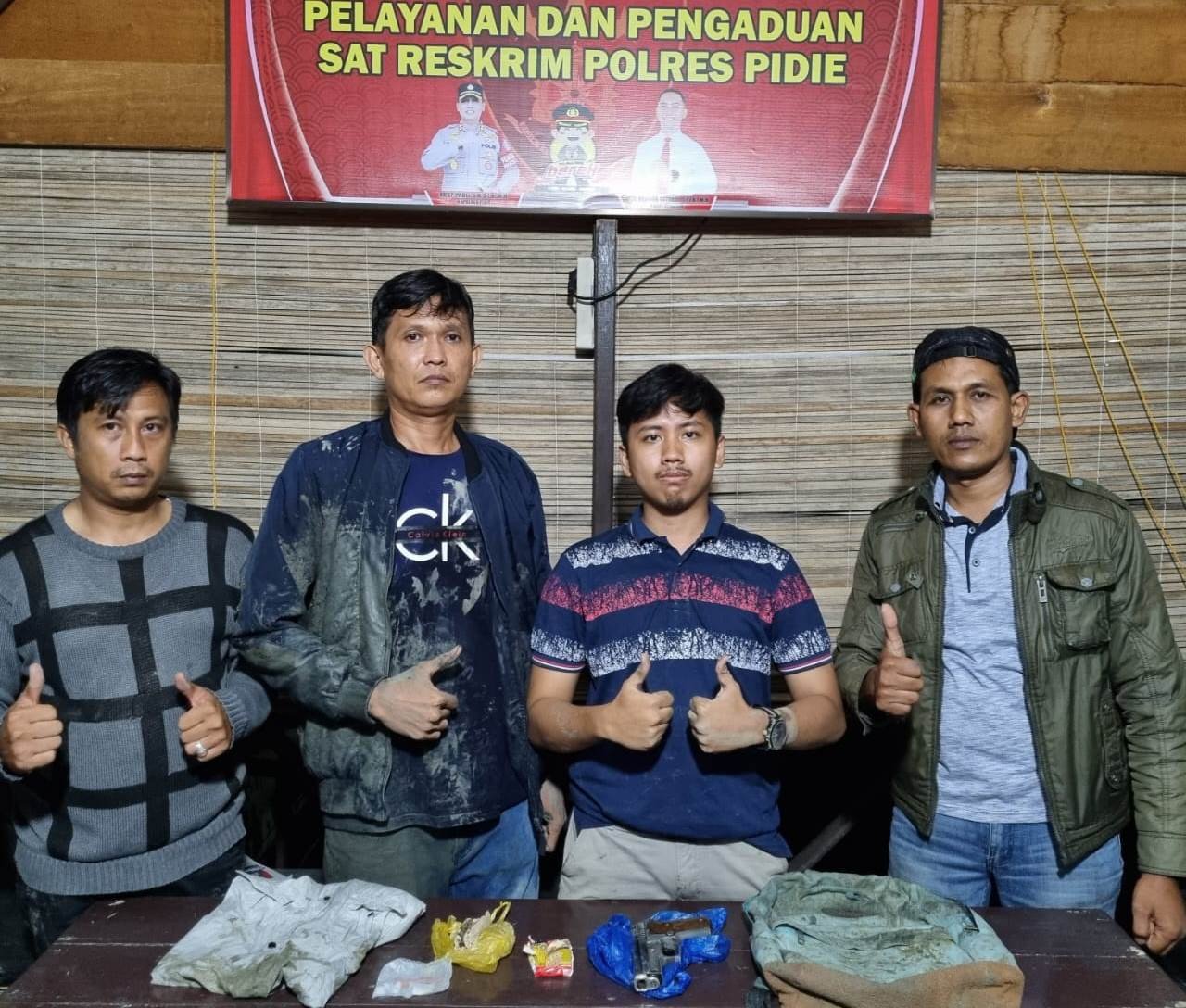 Satreskrim Polres Pidie dan BB pistol rakitan