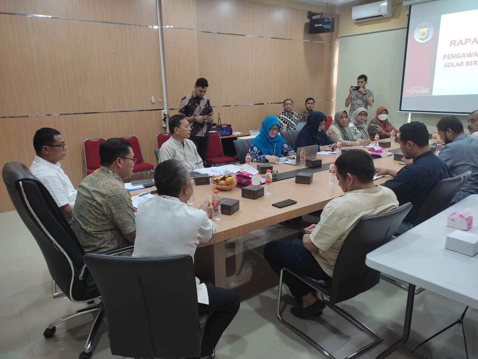 Ombudsman Aceh Telusuri Penyebab Antrean Panjang di SPBU, Ini Hasil Diperoleh Sementara