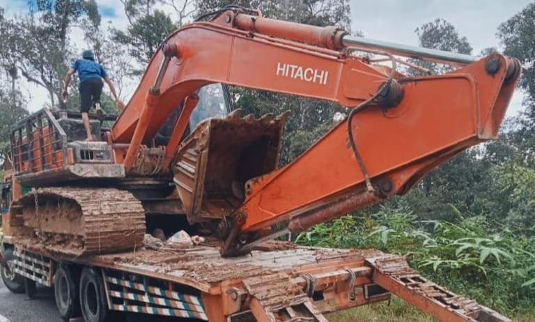 Ekskavator – doc Humas Polda Aceh