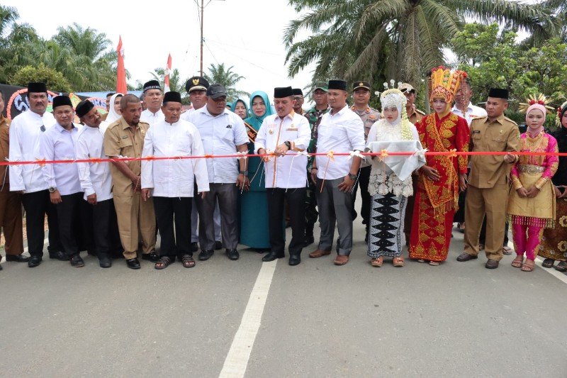 Peresmian Jalan Longkib, Walkot Bintang: Semoga Dapat Mendongkrak Perekonomian Masyarakat