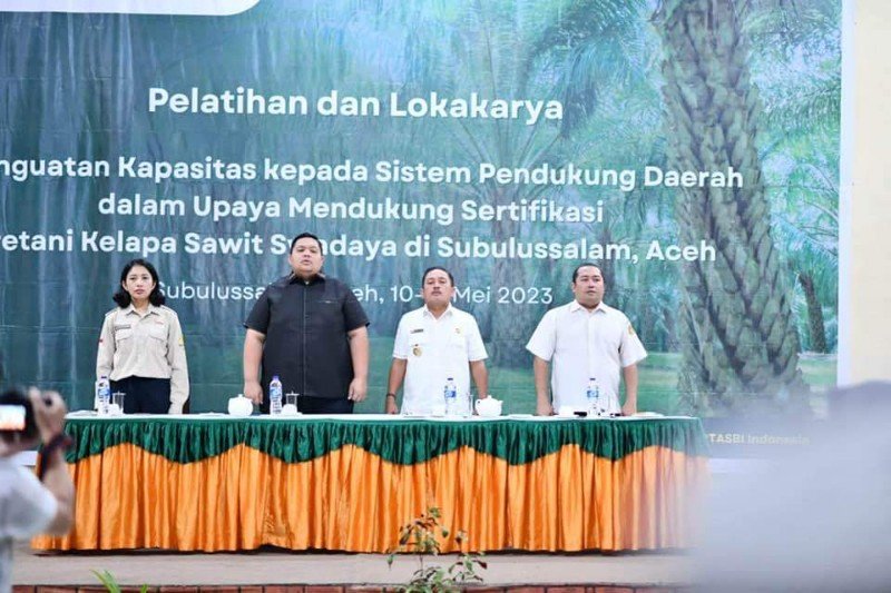 Walkot Subulussalam Buka Lokakarya Penguatan Kapasitas Mendukung Sertifikasi Petani Sawit Swadaya