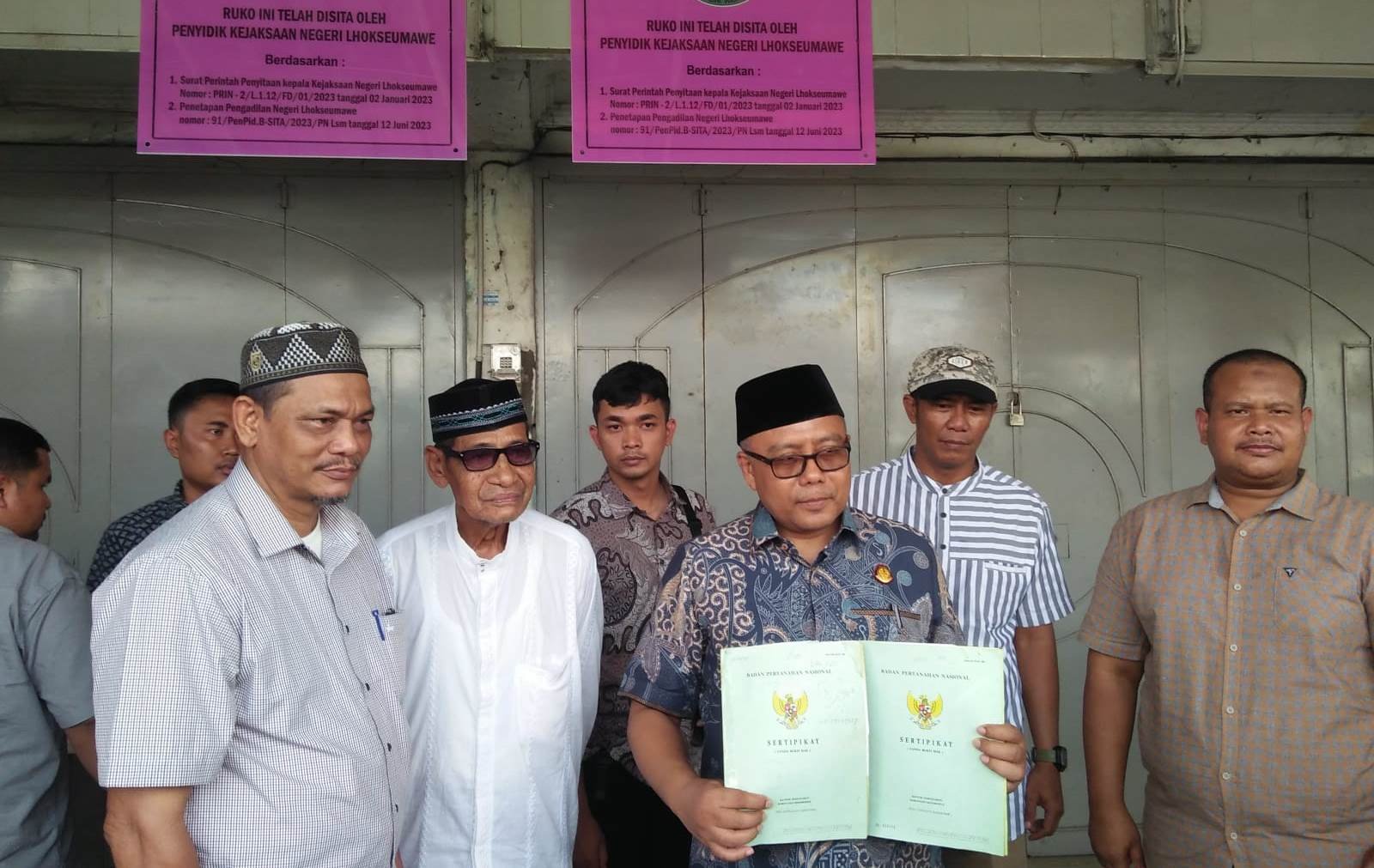 Kejari Lhokseumawe sita dua ruko Hariadi