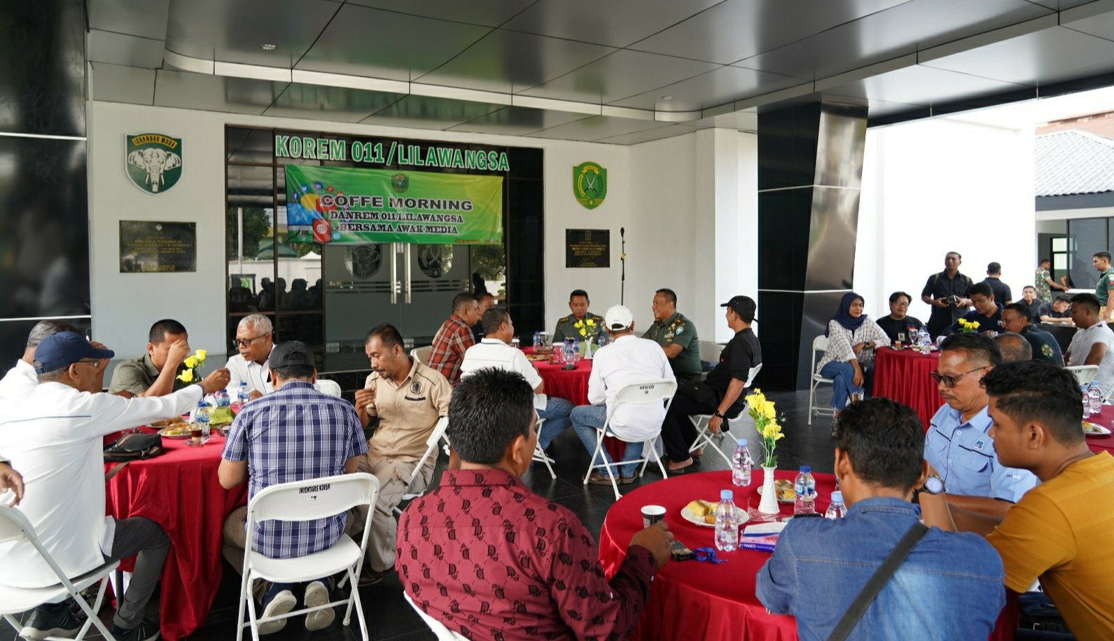 Danrem Lilawangsa ngopi bareng jurnalis