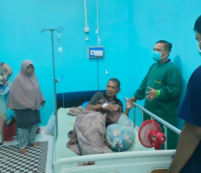 Jenguk Pasien di RSUD, Walkot Subulussalam Ingin Pastikan Pasien Mendapat Pelayanan Prima