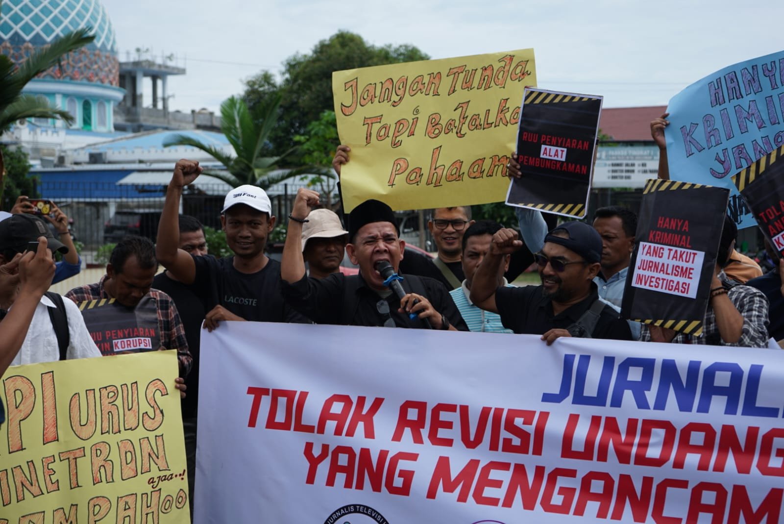 Jurnalis Lhokseumawe Gelar Aksi Tolak RUU Penyiaran