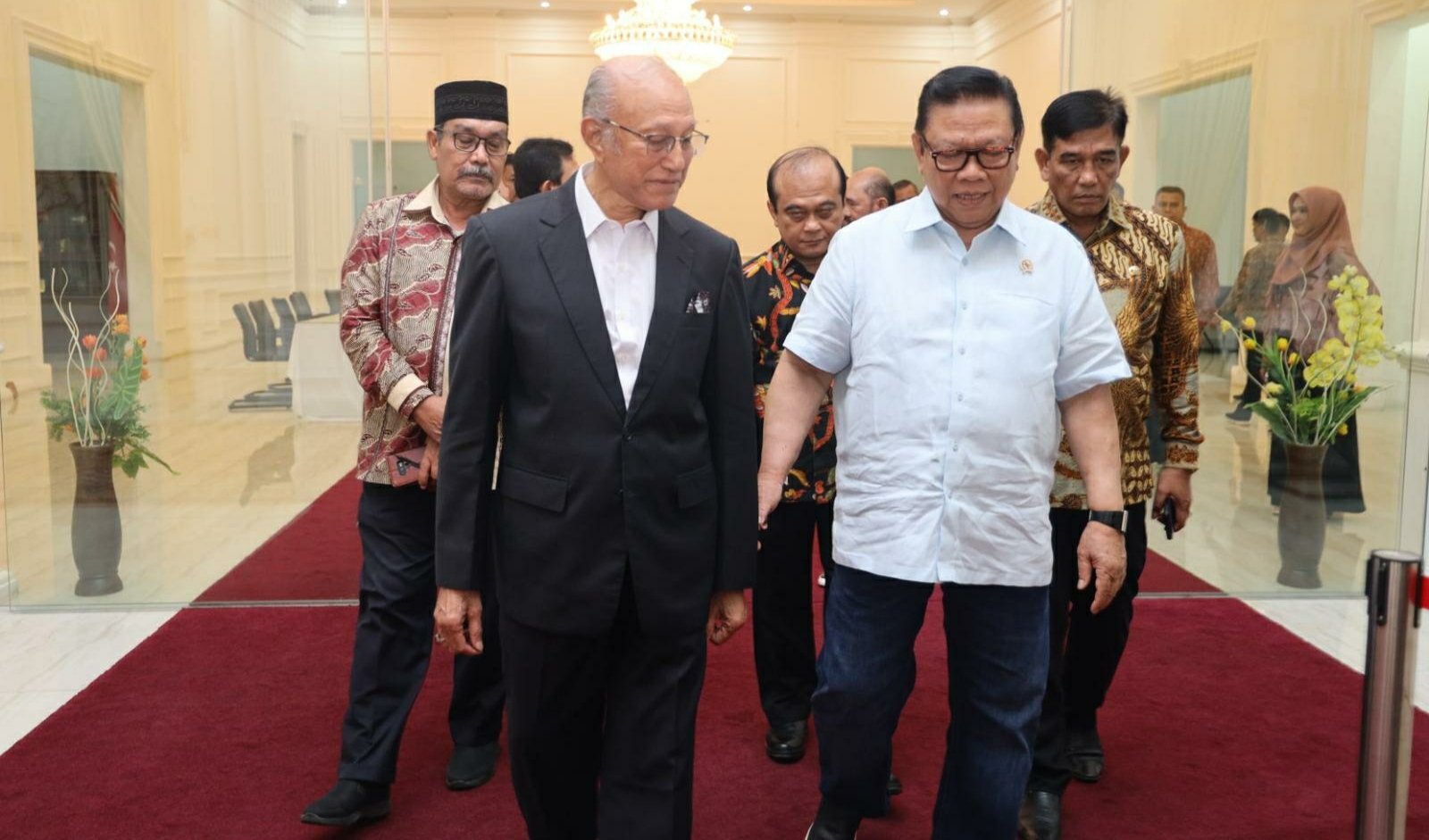 Wali Nanggroe Titip Pesan kepada Presiden, Ini Kata Agung Laksono