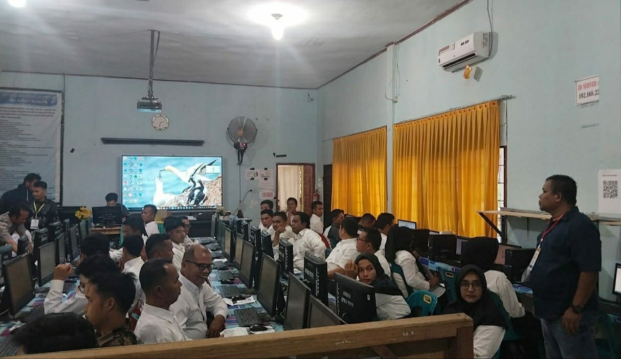 230 Calon Anggota Panwascam di Agara Ikut Ujian Tulis