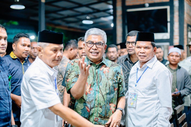 ONE_9913_copy_800x533