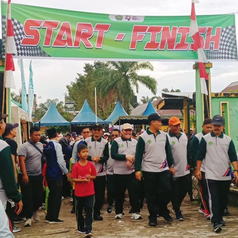 Dihadiri Wali Kota dan Wakil Wali Kota Terpilih, Jalan Sehat Moderasi Kemenag Kota Subulussalam Sukses