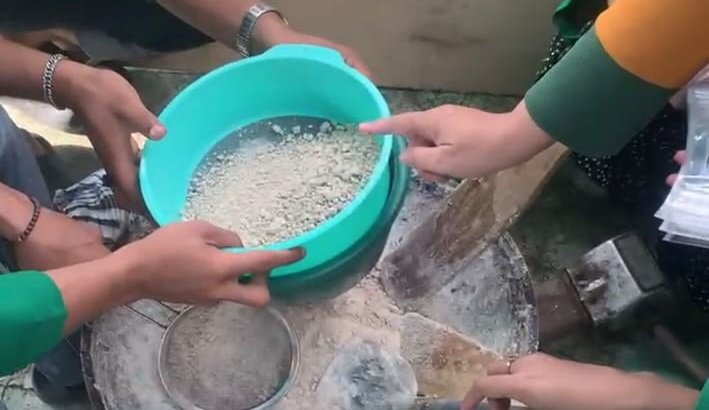 Mahasiswa KKN Unimal bikin minuman jahe