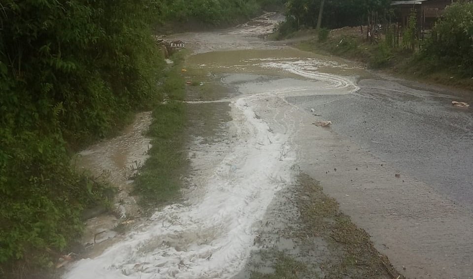 Limbah pabrik PT Rosin GL