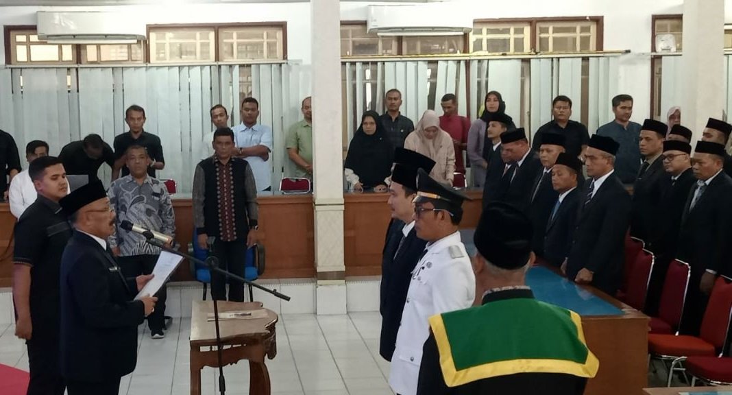 Bupati Sarjani lantik 72 pejabat